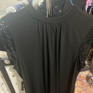 Black city mock neck lace sleeve top